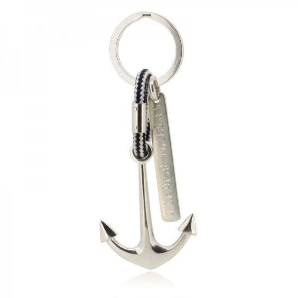 Stilvoller Schlüsselanhänger aus massivem Silber für Segler und Seglerinnen mit Gravurplättchen online bestellen